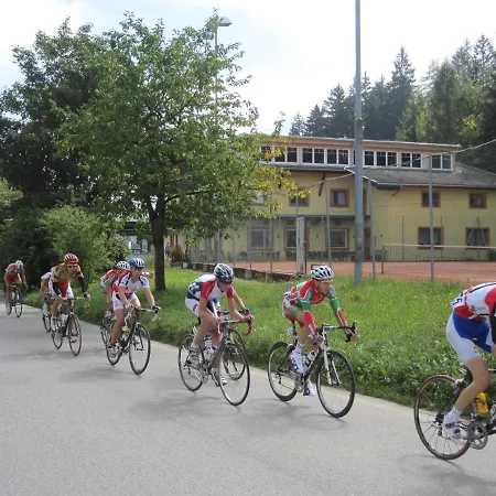 The Art & Sport Szálloda 3*