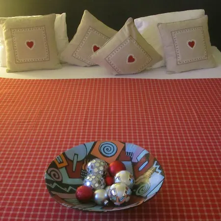 艺术与体育酒店 3*